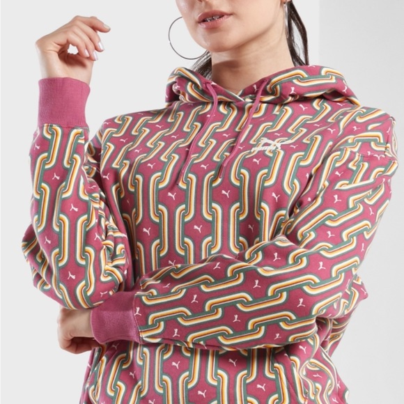 NWT- Puma Classics 70s Printed Fleece Hoodie for Women, fleece lined, size XS - Picture 4 of 12